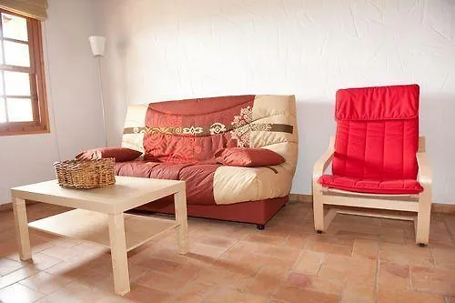 Can Baio Villa Serinya Farm stay Serina